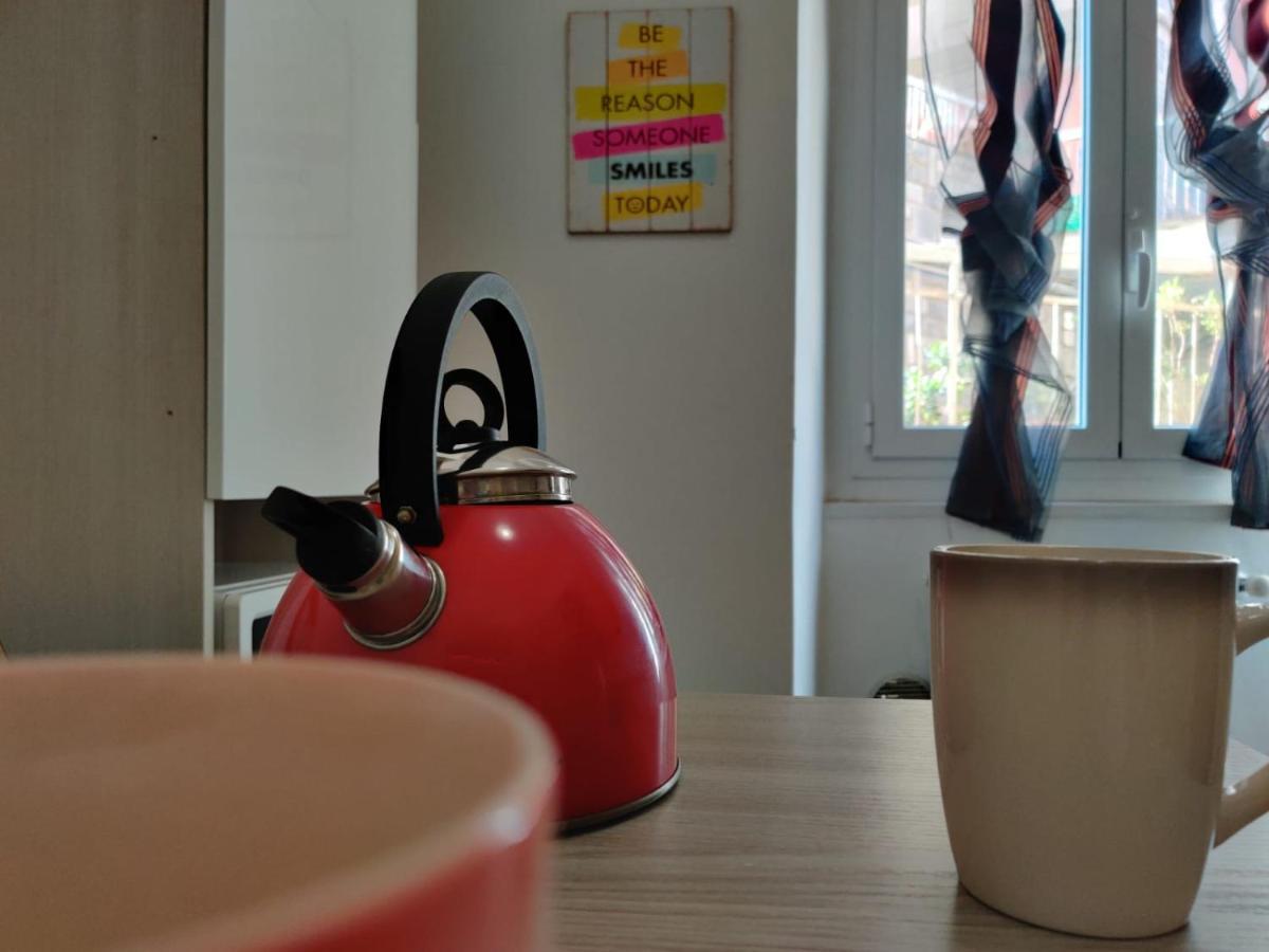 Wow Home - 175 Mq - Posteggio Privato - Davanti Porto Traghetti - Fino A 10 Posti Letto Генуа Екстериор снимка